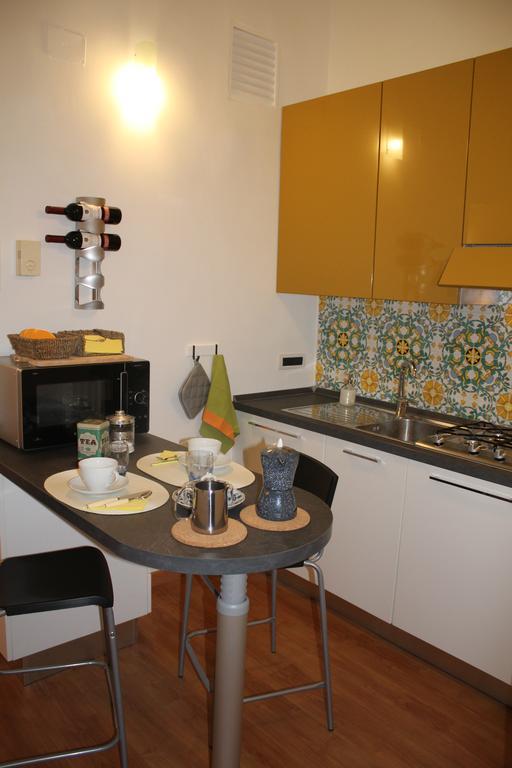 Casa Del Girasole Apartment Наполи Екстериор снимка
